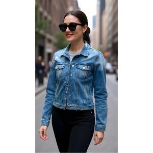 JOE’S Distressed Denim Jacket
Size Small (S)